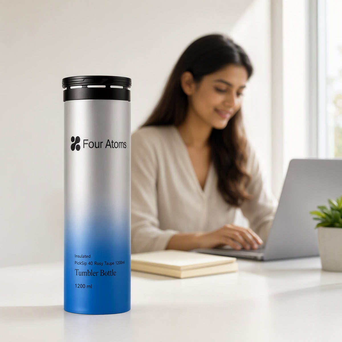 Tri-ply stainless steel insulated tumbler 1200 ml, side view